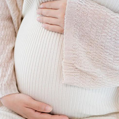 而我们想，我🛡👷‍♀️说，你们🏖👨‍🔧不是💵😫难以自🦵🤒证的「💷📺合法的代孕国家